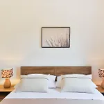 Ka Near Np Krka Waterfalls * Oklaj