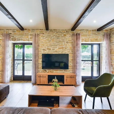 Ka Near Np Krka Waterfalls *