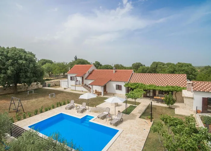 Ka Near Np Krka Waterfalls Villa *